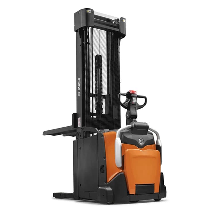 BT Staxio con pedana operatore 1.6t e bracci di supporto elevabili - Immagine 4