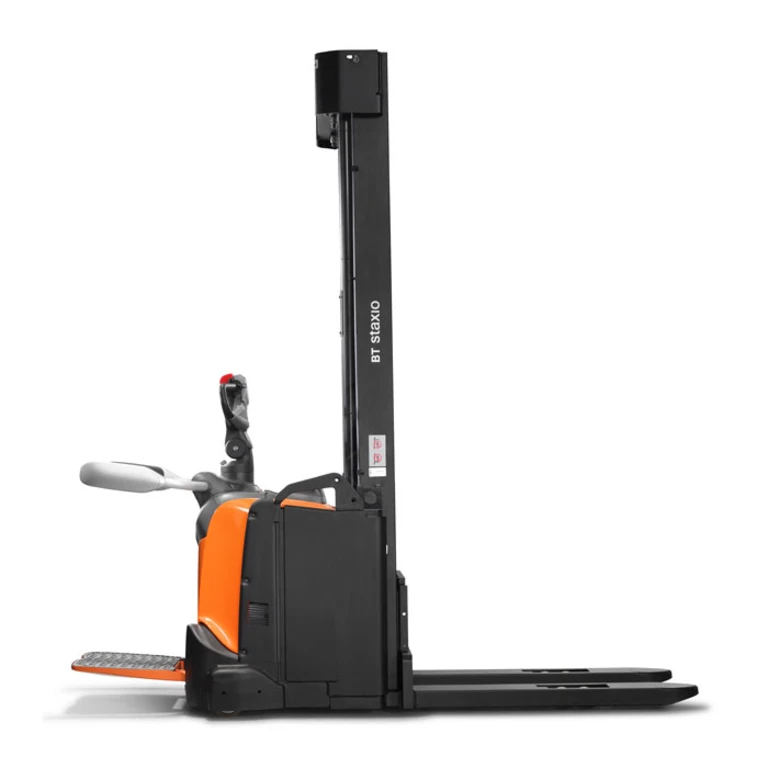 BT Staxio con pedana operatore 1.4t - Immagine 2