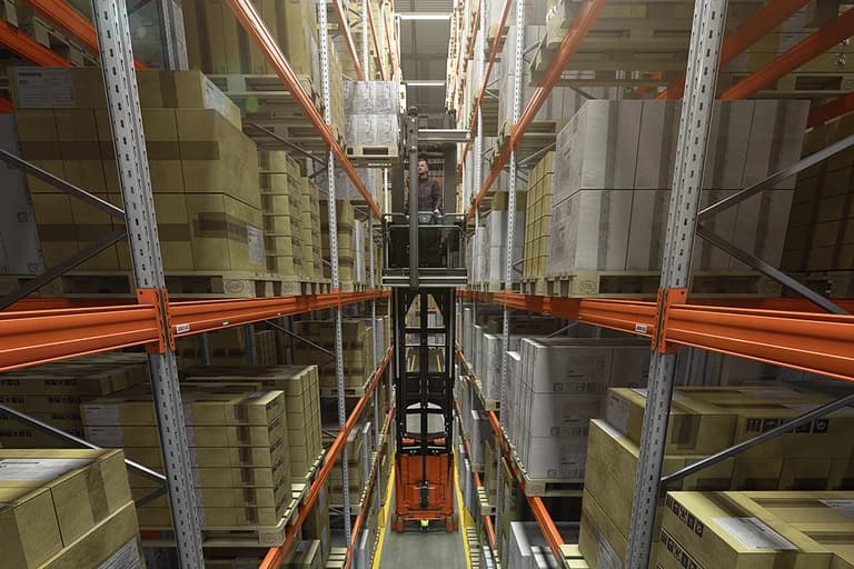 BT Vector 1.5t con sterzo articolato - Immagine 6