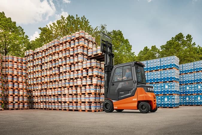 Toyota Traigo80, 4 ruote 2,5t - Immagine 7