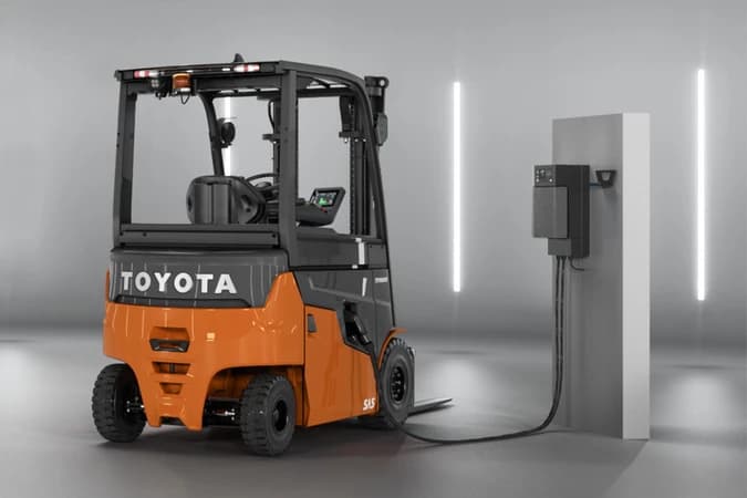 Toyota Traigo80, 4 ruote compatto 2t - Immagine 7