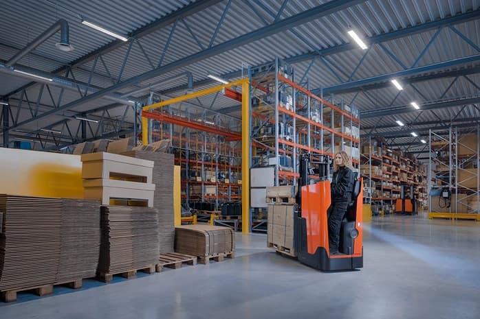 Stoccatori con guida in piedi