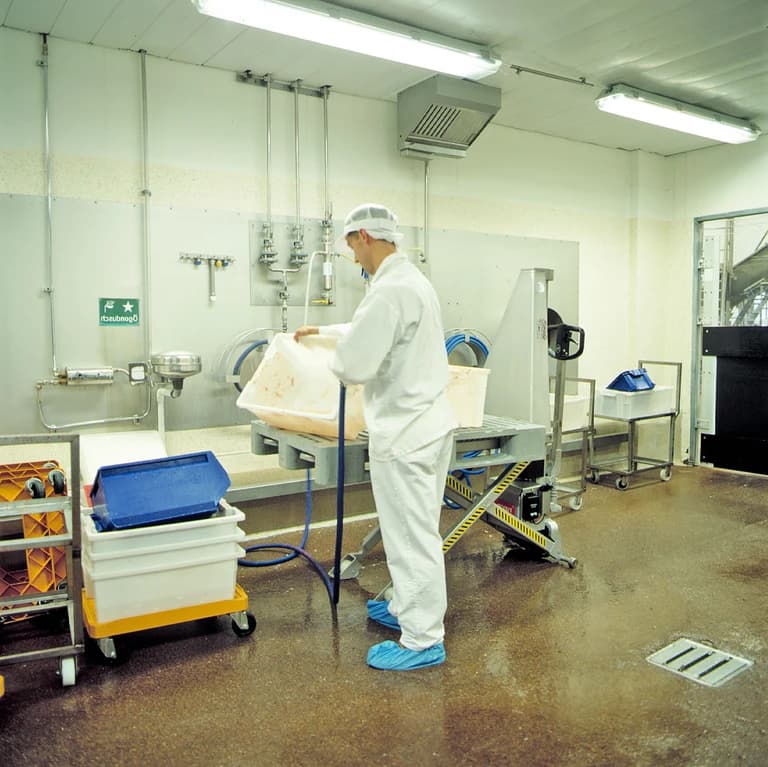 Toyota High Lifter Manual Inox – Transpallet a pantografo a sollevamento manuale in acciaio inox - Immagine 2