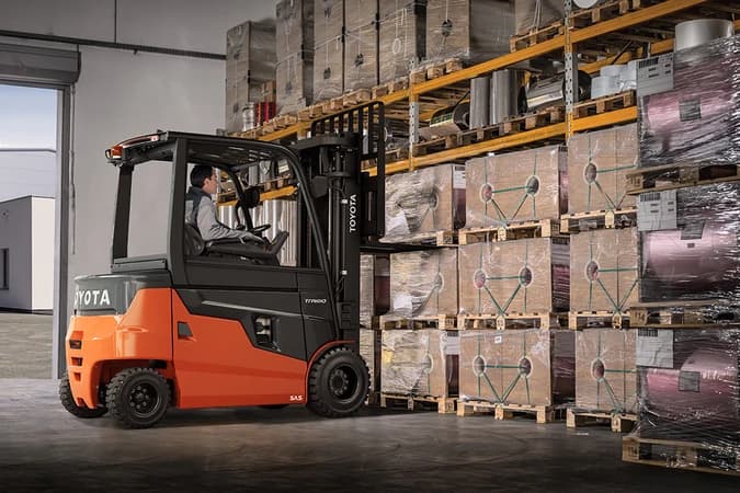 Toyota Traigo80, 4 ruote 2,5t centro di carico lungo - Immagine 7